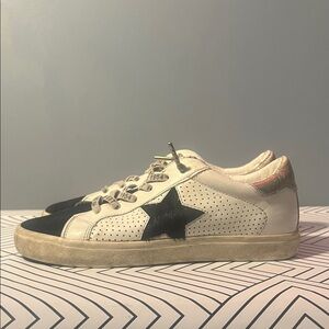 Vintage Havana Black and White Sneakers